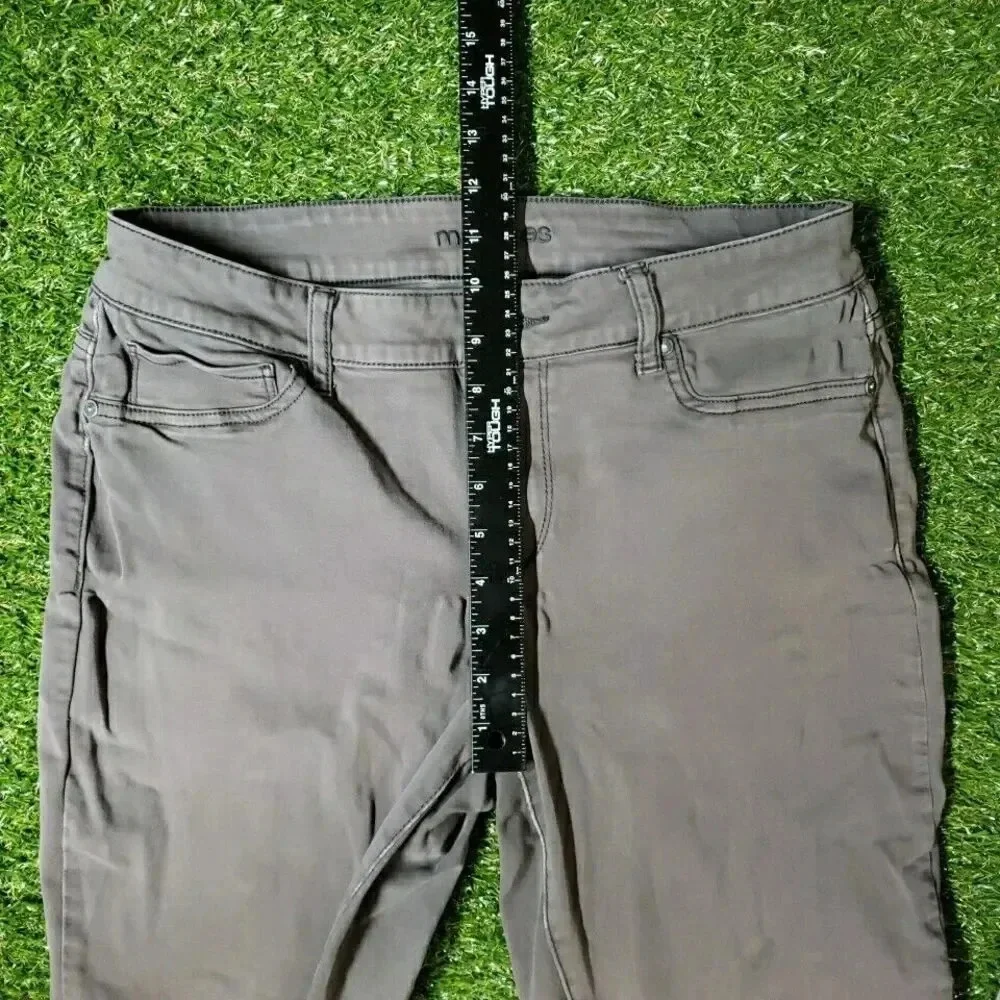 Maurices Womens Size L - R Maroon Gray Skinny Denim Jeans - Picture 7 of 9